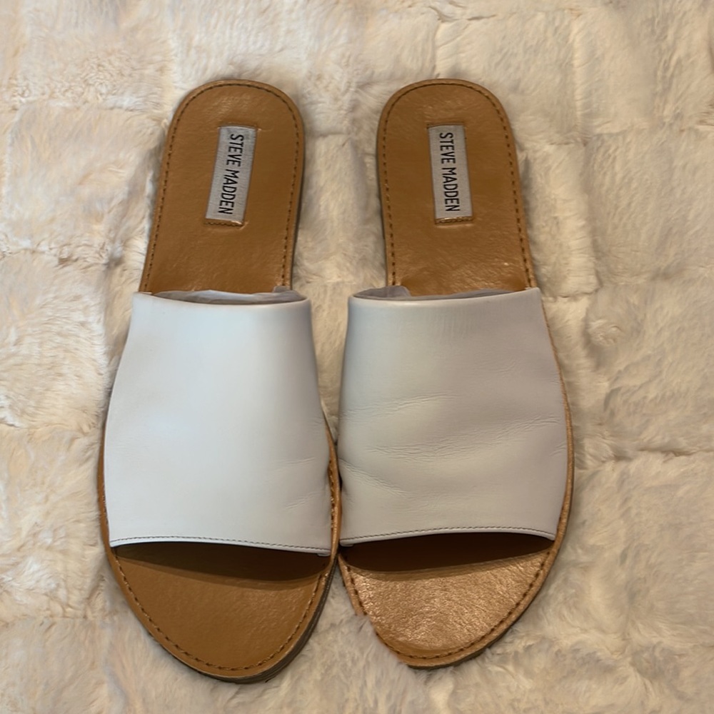 Steve Madden White Slides Size 9